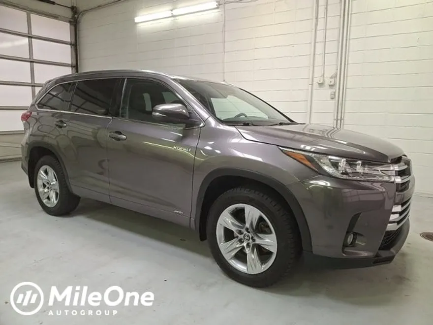 2017 Toyota Highlander Hybrid Limited photo 1