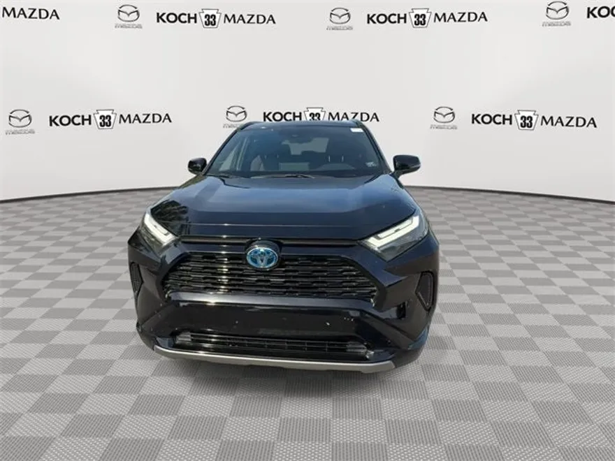 2024 Toyota RAV4 Hybrid SE photo 1