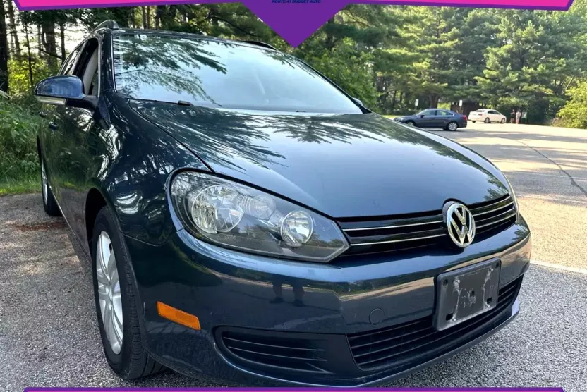 2010 Volkswagen Jetta TDI SportWagen Sport photo 1