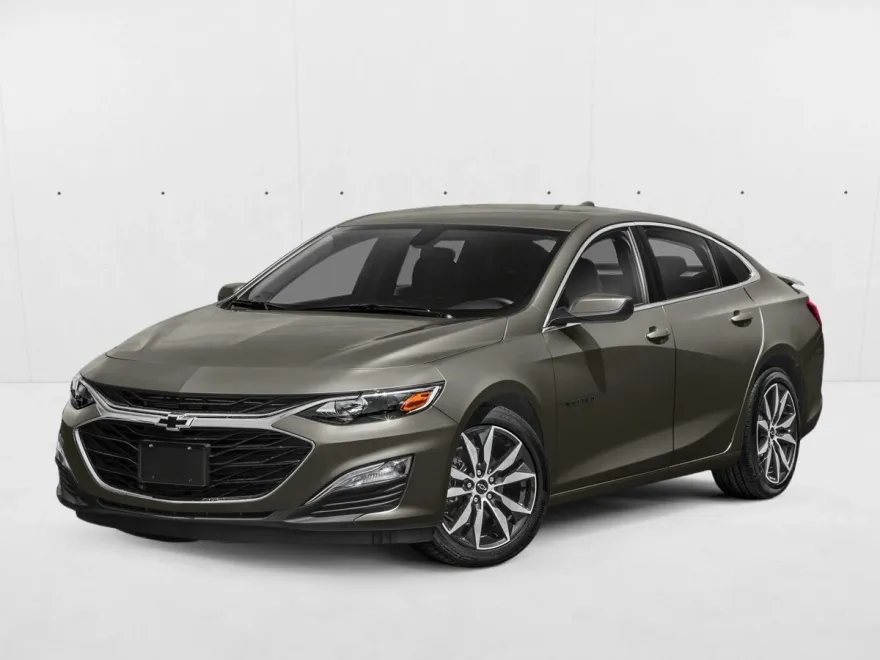 2022 Chevrolet Malibu RS photo 1