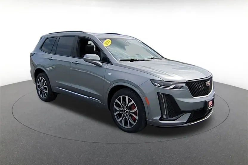 2023 Cadillac XT6 Sport photo 1
