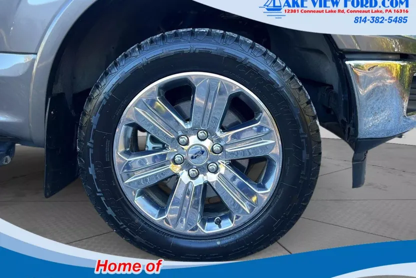 2019 Ford F-150 Lariat photo 1