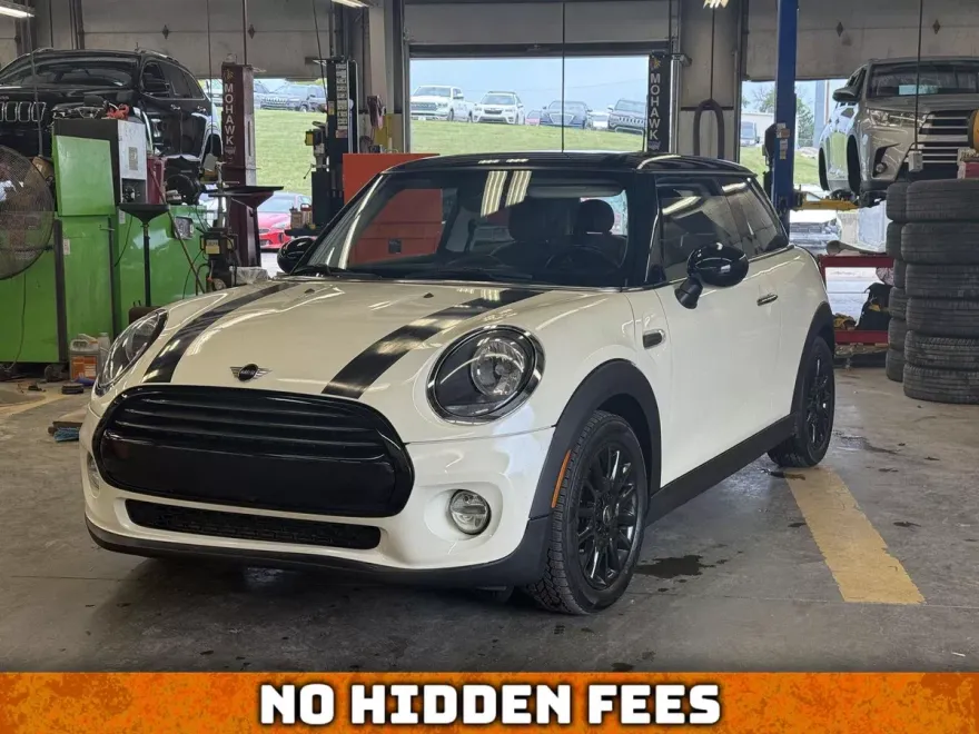 2019 Mini Cooper 2 Door Hardtop Signature photo 1
