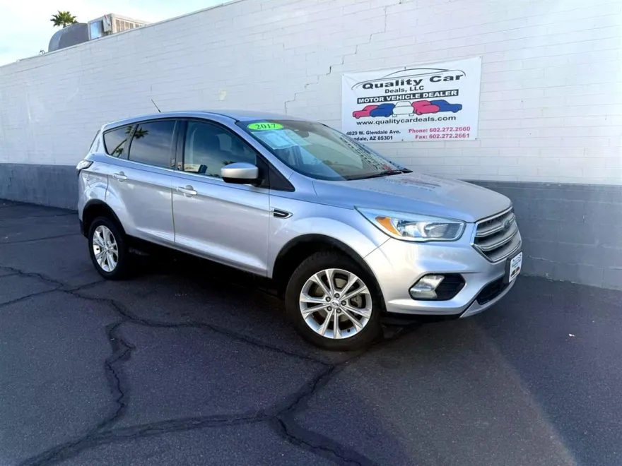 2017 Ford Escape SE photo 1