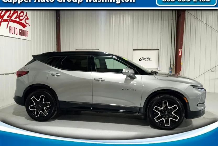 2023 Chevrolet Blazer RS photo 1
