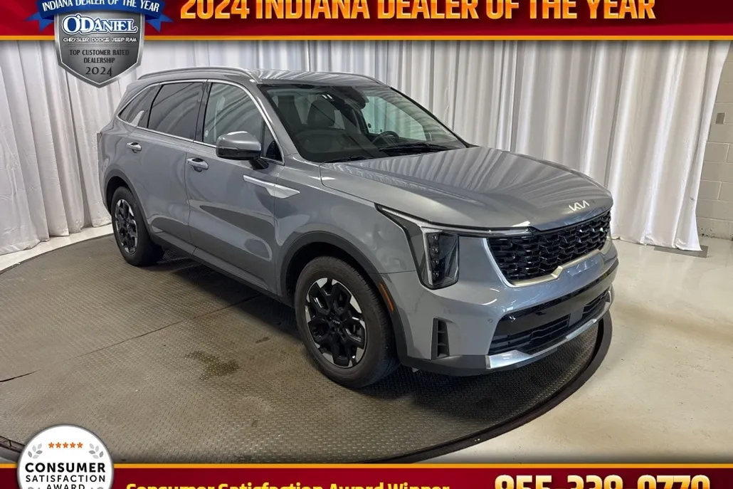 2024 Kia Sorento X-Line photo 1