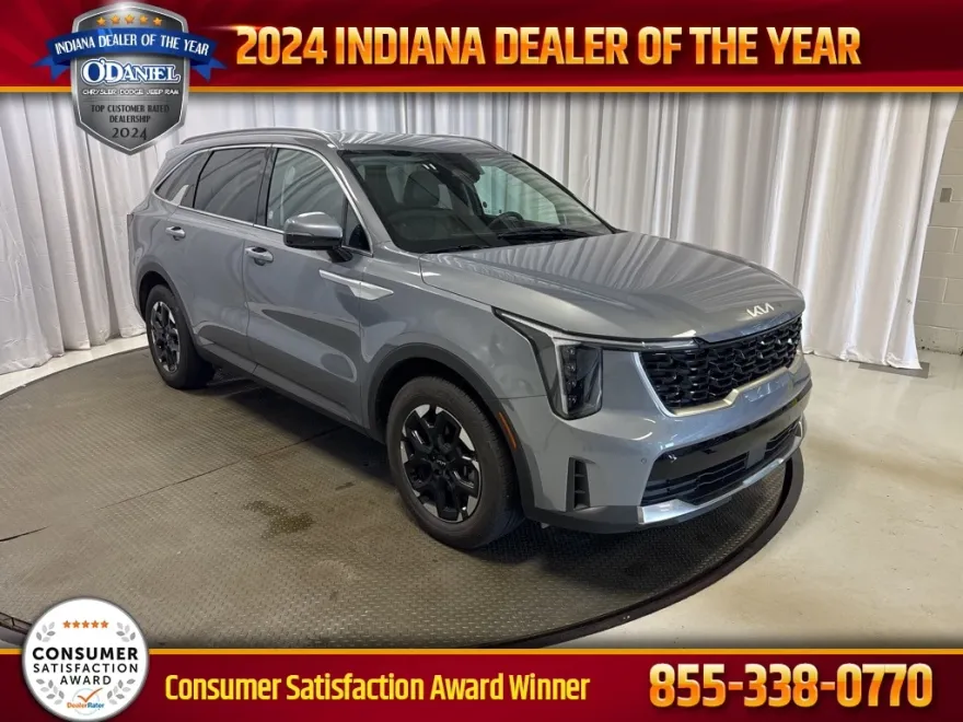 2024 Kia Sorento X-Line photo 1