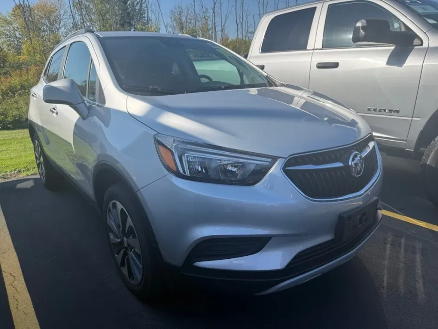 2022 Buick Encore Preferred photo 1