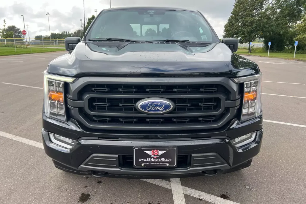 2022 Ford F-150 XLT photo 1