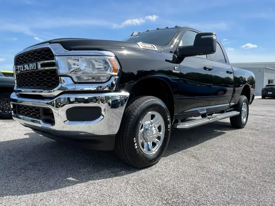2024 Ram 2500 Tradesman photo 1