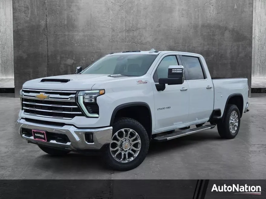 2025 Chevrolet Silverado 2500HD LTZ photo 1