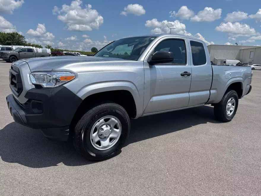 2022 Toyota Tacoma SR photo 1