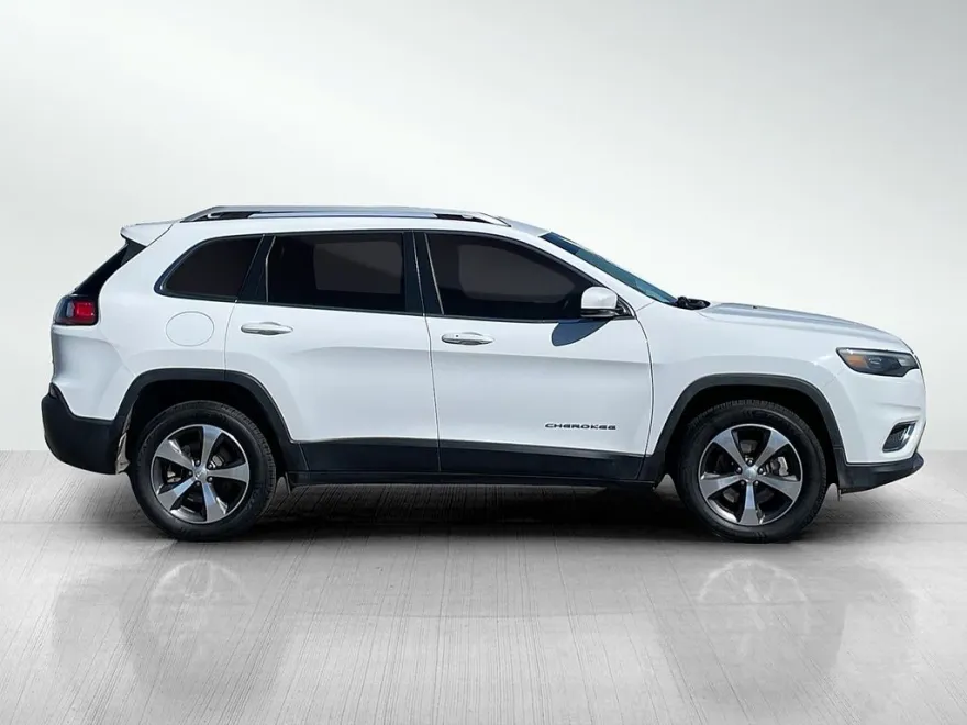 2019 Jeep Cherokee Limited photo 1