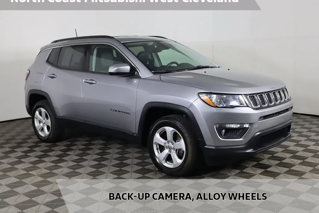 2018 Jeep Compass Latitude photo 1