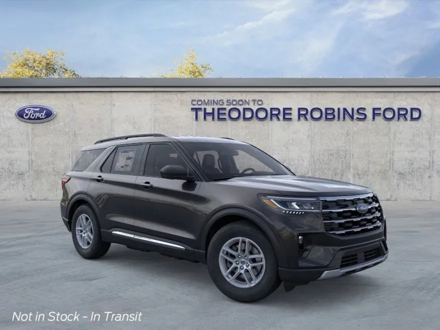 2025 Ford Explorer photo 1