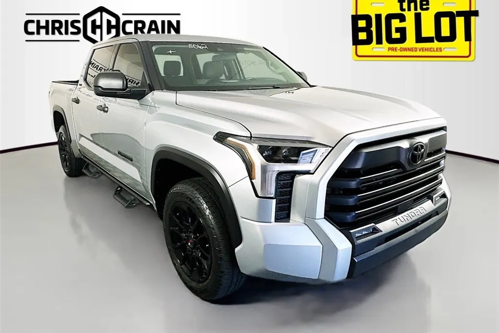 2022 Toyota Tundra SR5 photo 1