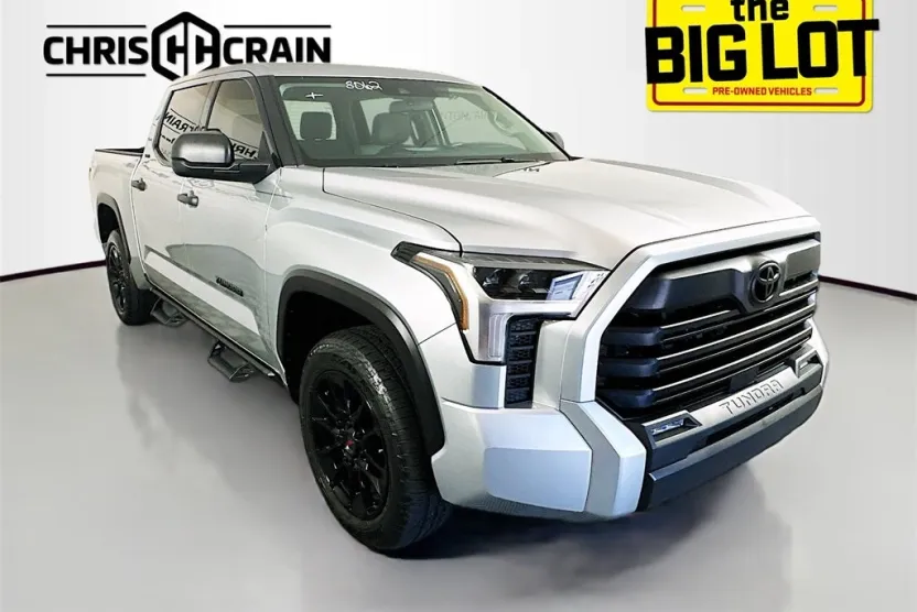 2022 Toyota Tundra SR5 photo 1