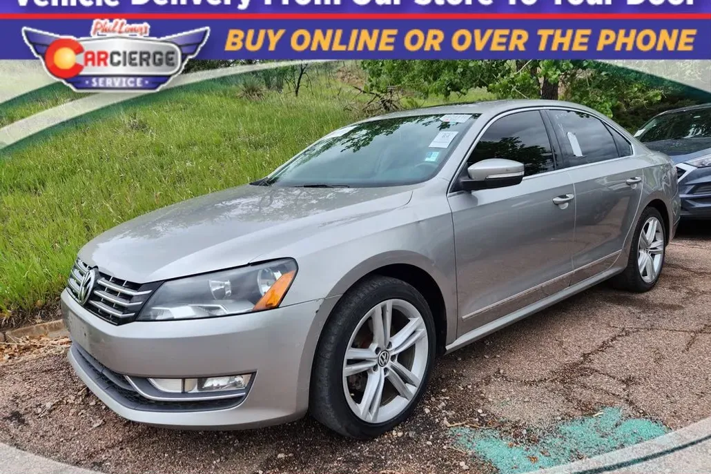 2014 Volkswagen Passat SE photo 1