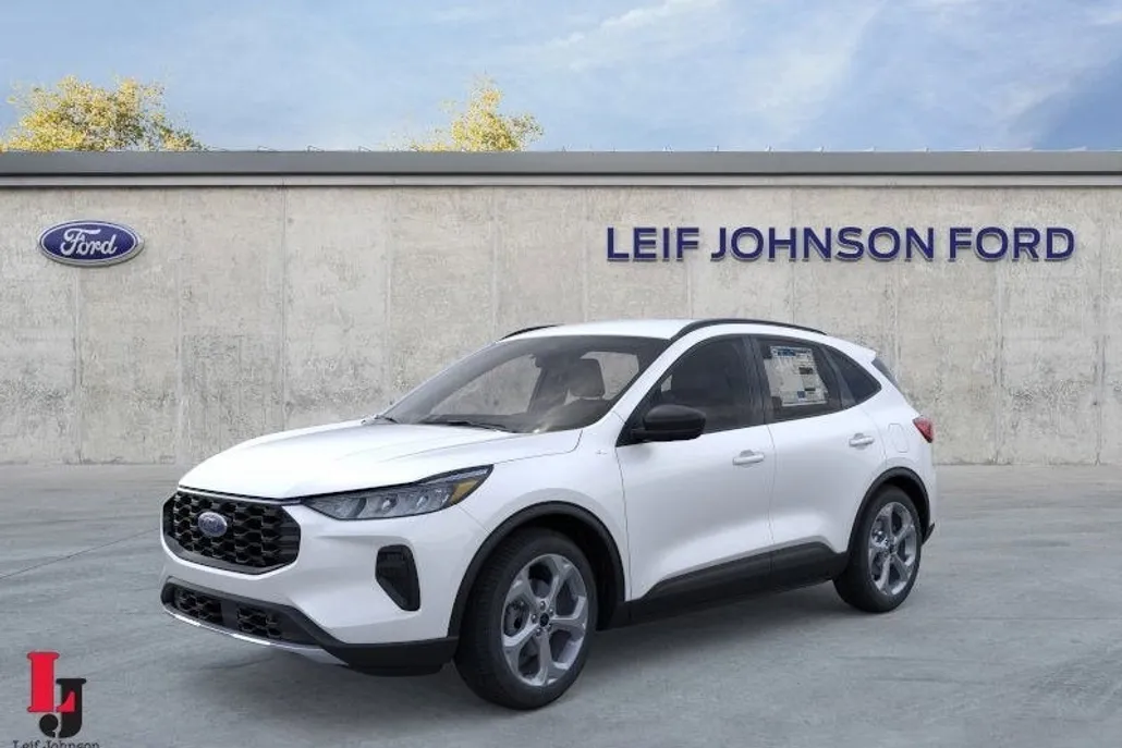 2025 Ford Escape ST-Line photo 1