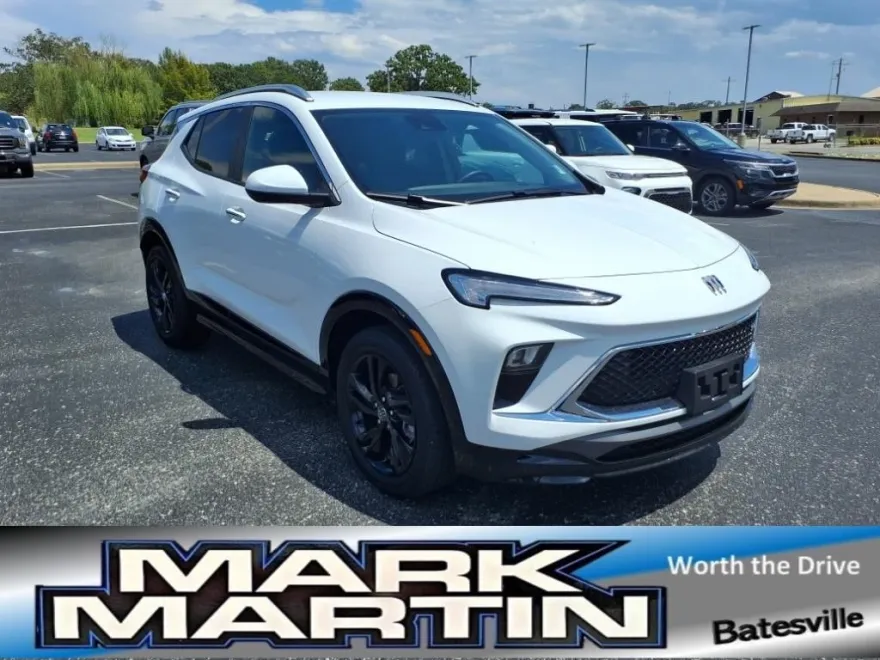 2024 Buick Encore GX Sport Touring photo 1
