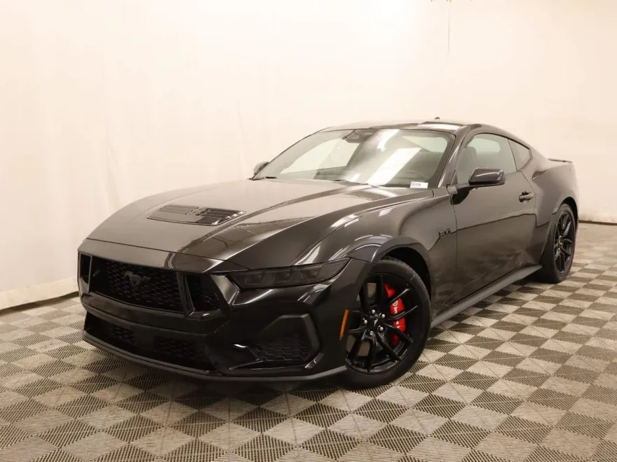 2025 Ford Mustang GT Premium photo 1
