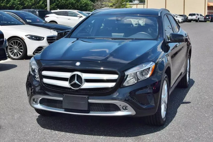 2016 Mercedes Benz GLA 250 4MATIC photo 1