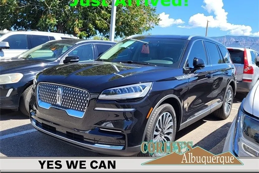 2024 Lincoln Aviator Premiere photo 1