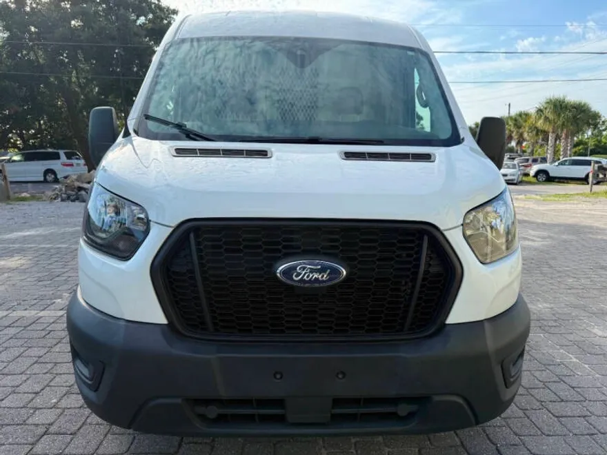 2022 Ford Transit Cargo Van photo 1