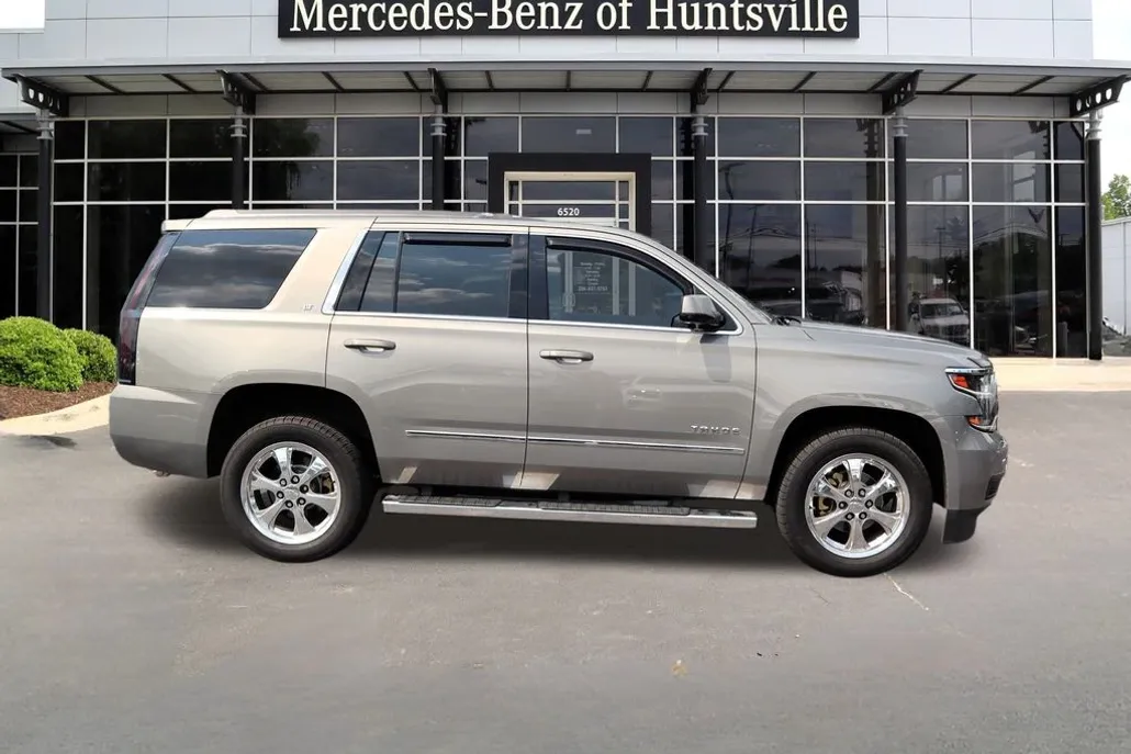 2018 Chevrolet Tahoe LT photo 1