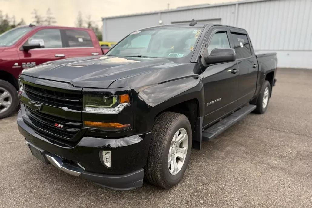 2018 Chevrolet Silverado 1500 LT2 Z71 photo 1