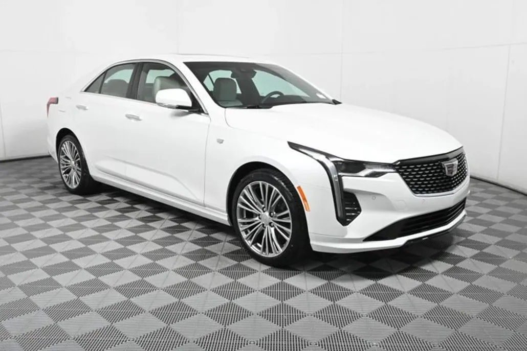 2025 Cadillac CT4 Premium Luxury photo 1