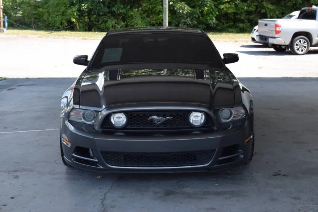 2014 Ford Mustang GT Premium photo 1