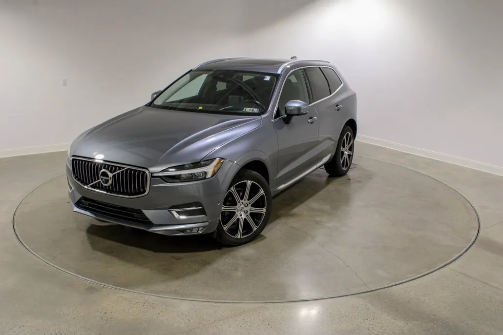2021 Volvo XC60 T5 Inscription photo 1