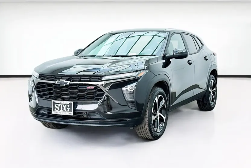 2024 Chevrolet Trax photo 1