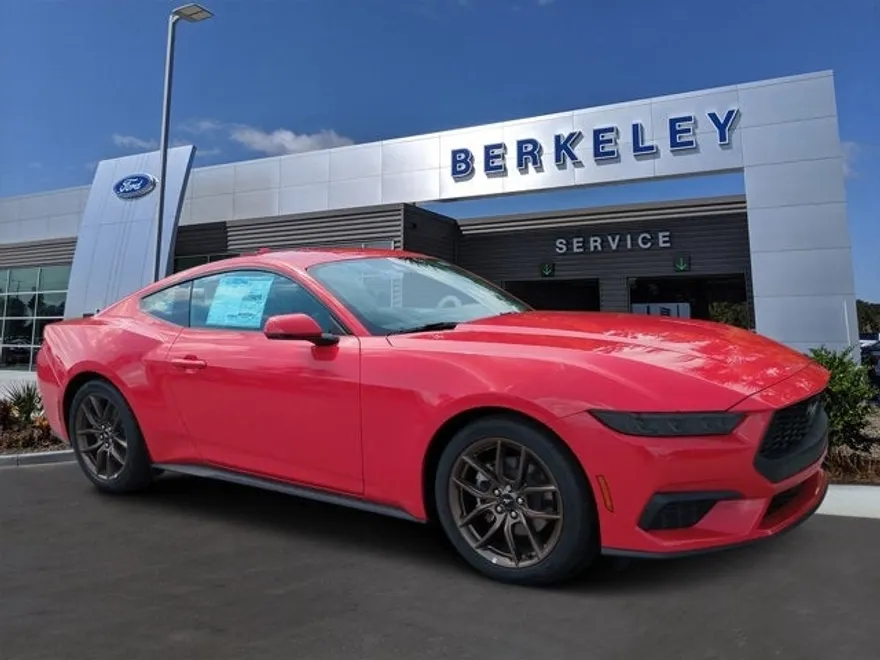 2025 Ford Mustang EcoBoost Premium photo 1