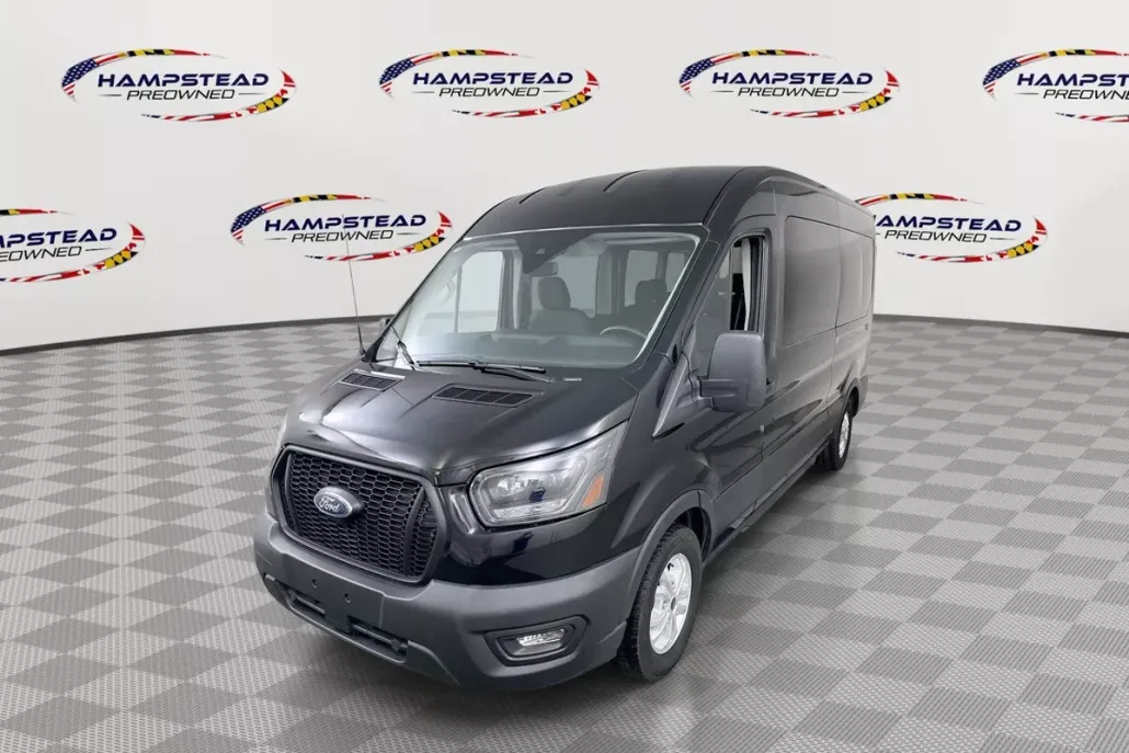 2023 Ford Transit photo 1