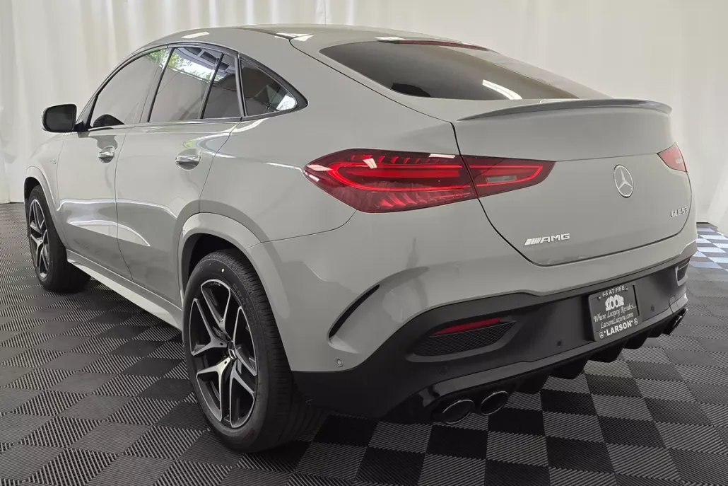 2025 Mercedes Benz GLE AMG 53 photo 1