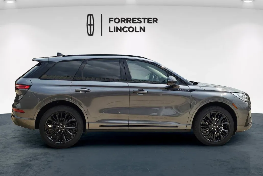 2025 Lincoln Corsair Reserve photo 1