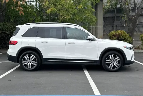2023 Mercedes Benz EQB photo 2