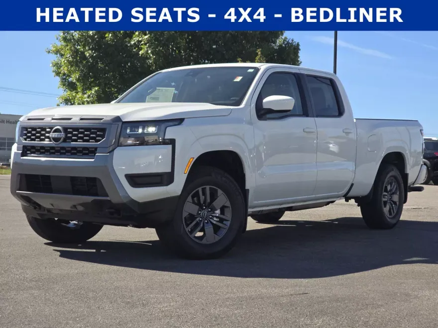 2026 Nissan Frontier SV Crew Cab photo 1