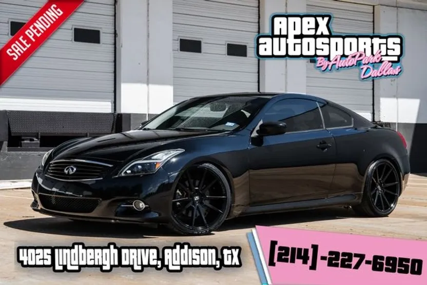 2011 Infiniti G37 Journey Coupe photo 1