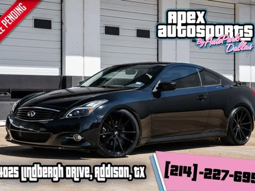 2011 Infiniti G37 Journey Coupe photo 1