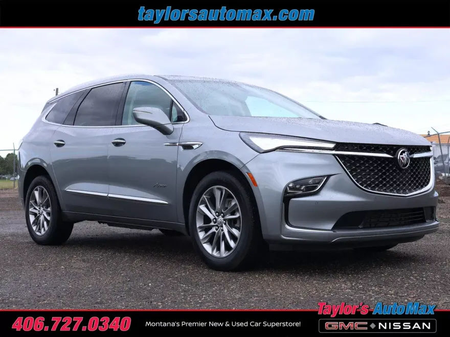 2024 Buick Enclave Avenir photo 1