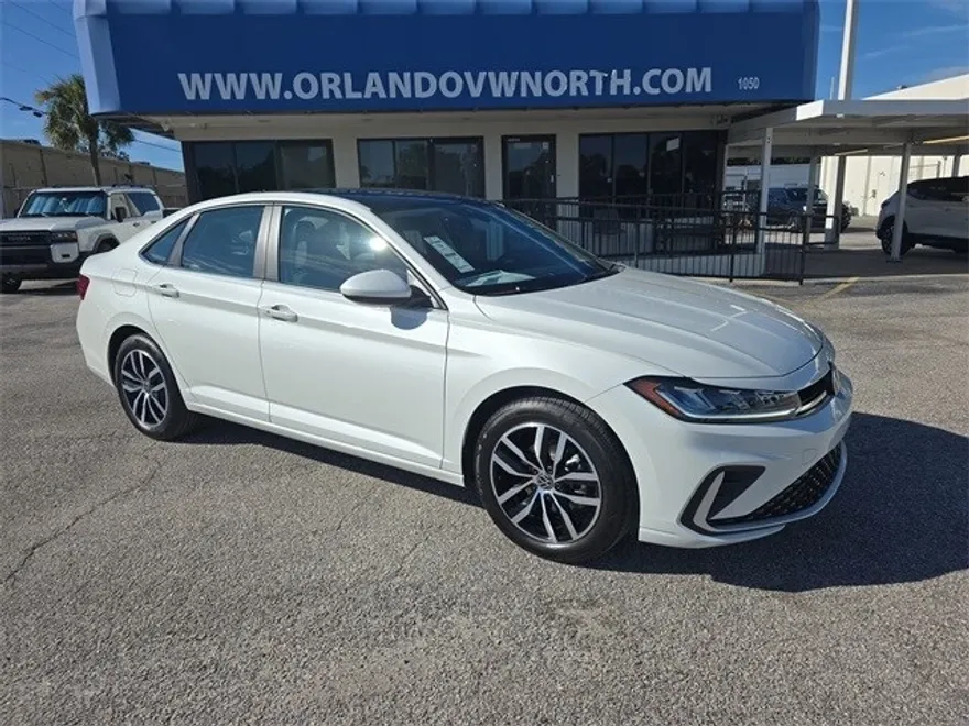 2025 Volkswagen Jetta 1.5T SE photo 1