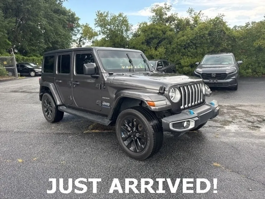 2023 Jeep Wrangler Sahara 4xe photo 1