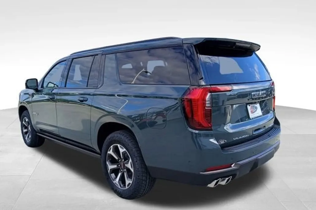 2026 Gmc Yukon XL AT4 Ultimate photo 1