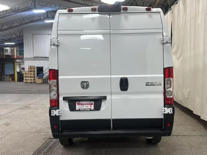 2023 Ram ProMaster 2500 photo 1