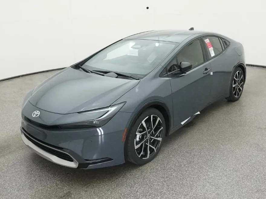 2026 Toyota Prius XSE Plug-in Hybrid photo 1