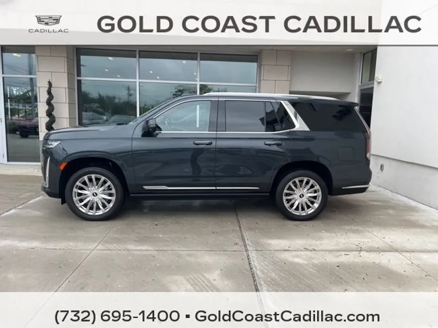 2022 Cadillac Escalade Premium Luxury photo 1