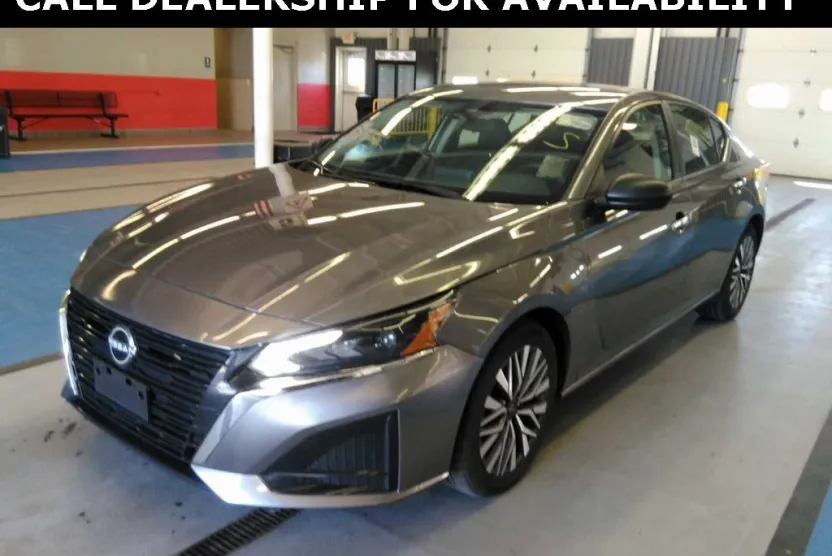 2024 Nissan Altima 2.5 SV photo 1